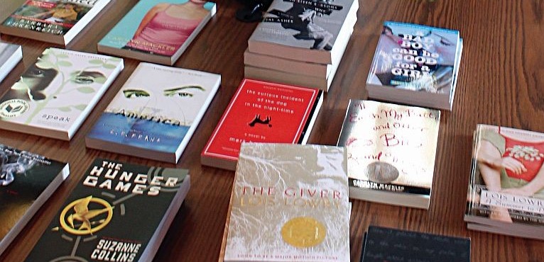 Peter Hussey, Associate Professor of Music and Chairman of the Diversity Council, answers trivia questions during the event. (Photo: Julia Johnson)