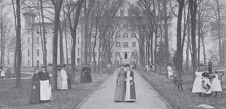 Photo By Louise Jett Taking a Walk with Harriet Haskell: A Historical Tour of Campus October 28, 2014