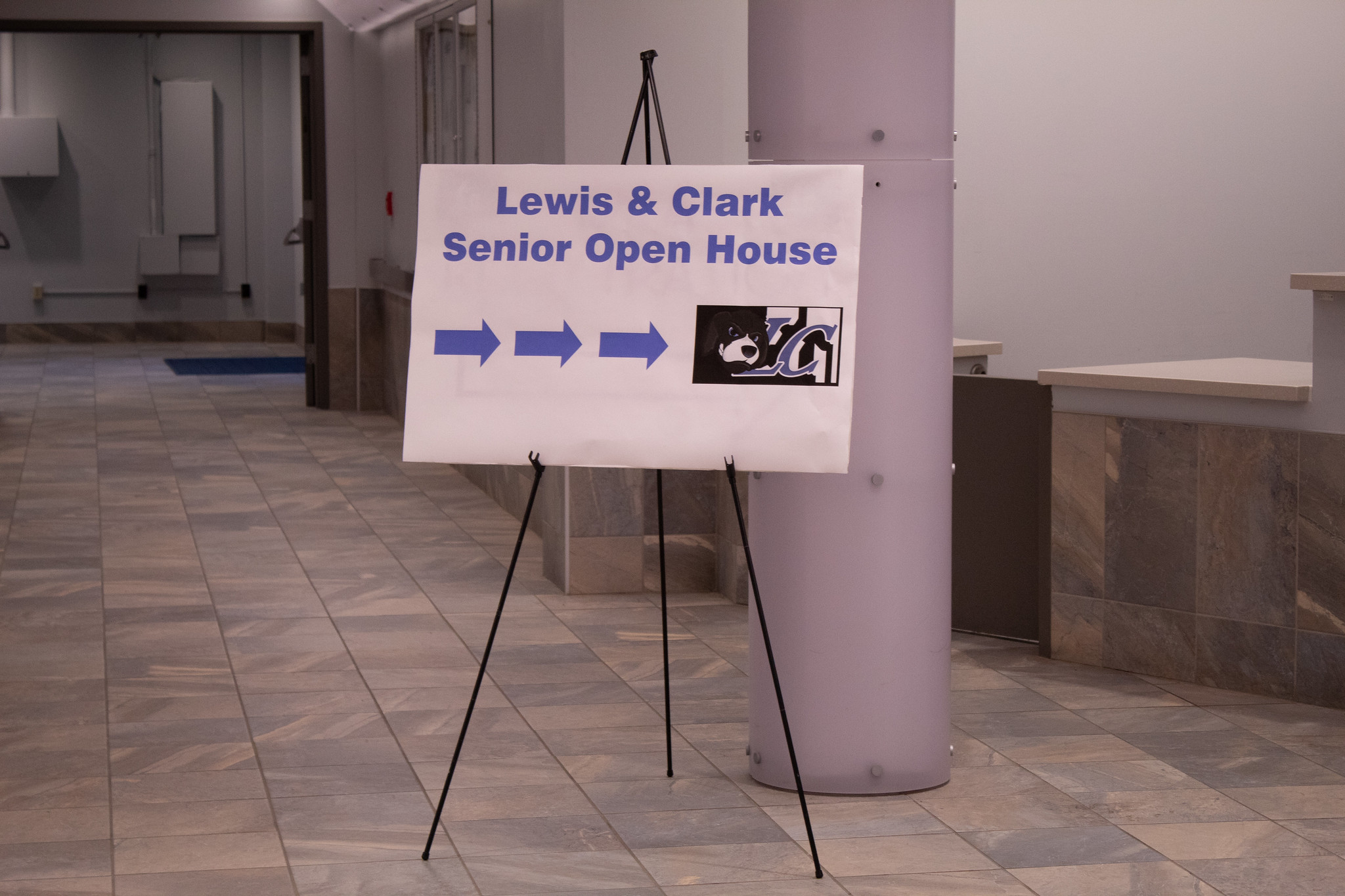 Sign indicating the open house event